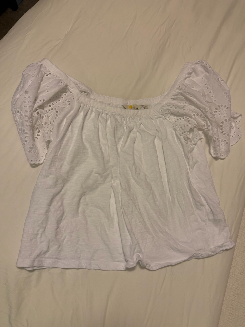 Boden White Eyelet Puff-Sleeve Blouse